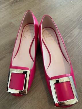Roger Vivier Hot Pink Leather Square-Buckle Flats
